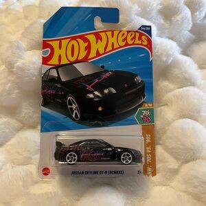 Black Nissan Skyline GT-R (BCNR33) Hot Wheels